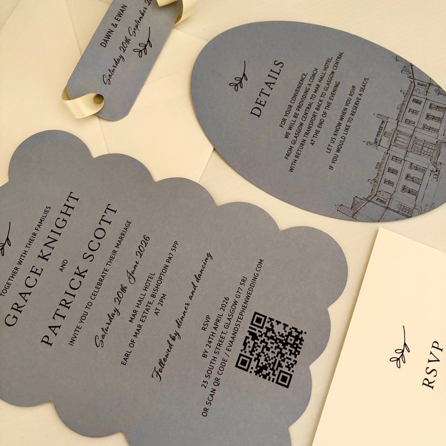 Grace Wavy Flat Card Invitation