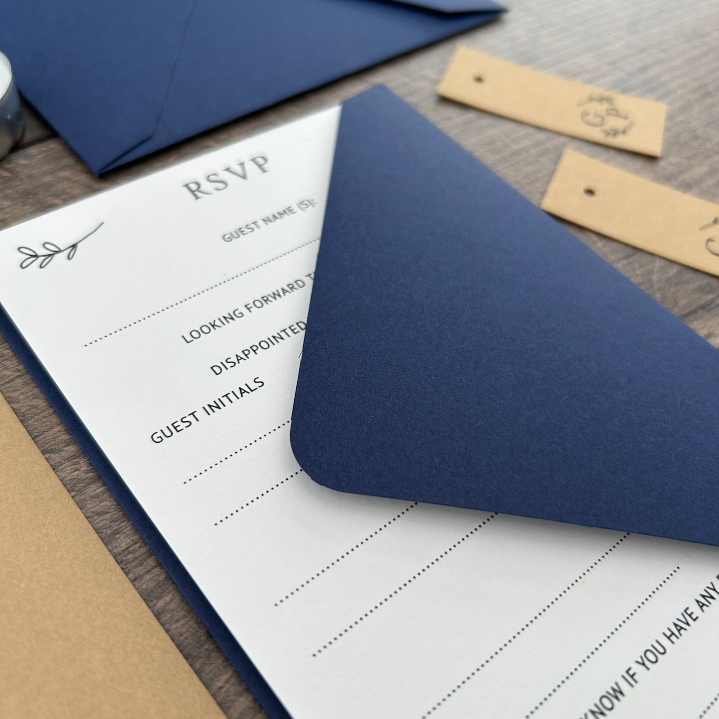 Flat Lay Style / Option of Back Pocket - Style Grace