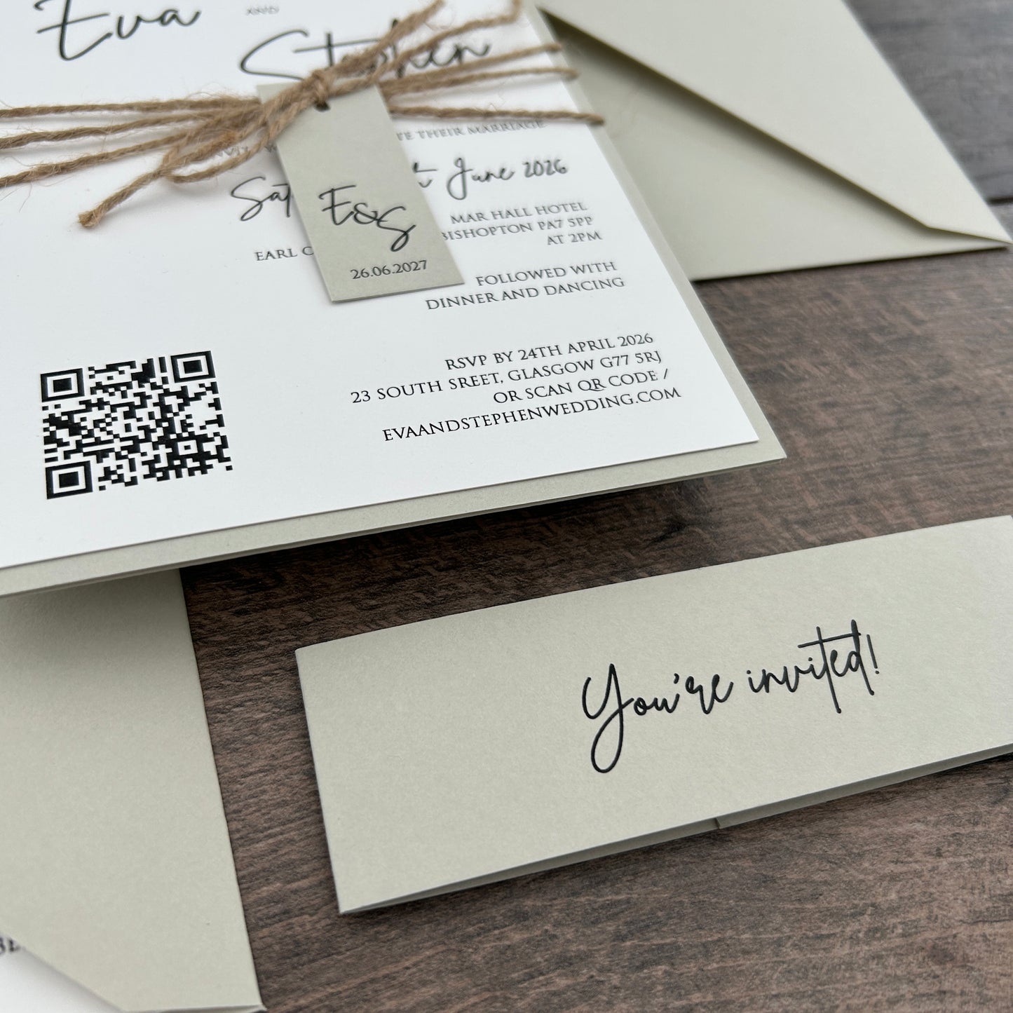 Flat Lay Style / Option of Back Pocket - Style Eva