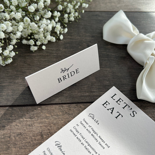 Folded Printed Place Cards – Wedding Name Cards with foliage / Style Grace