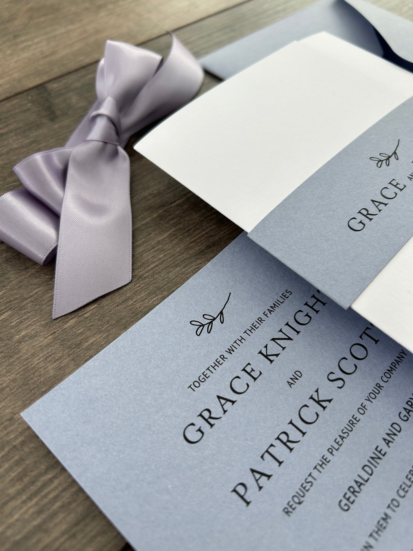 Gatefold foliage - Style Grace