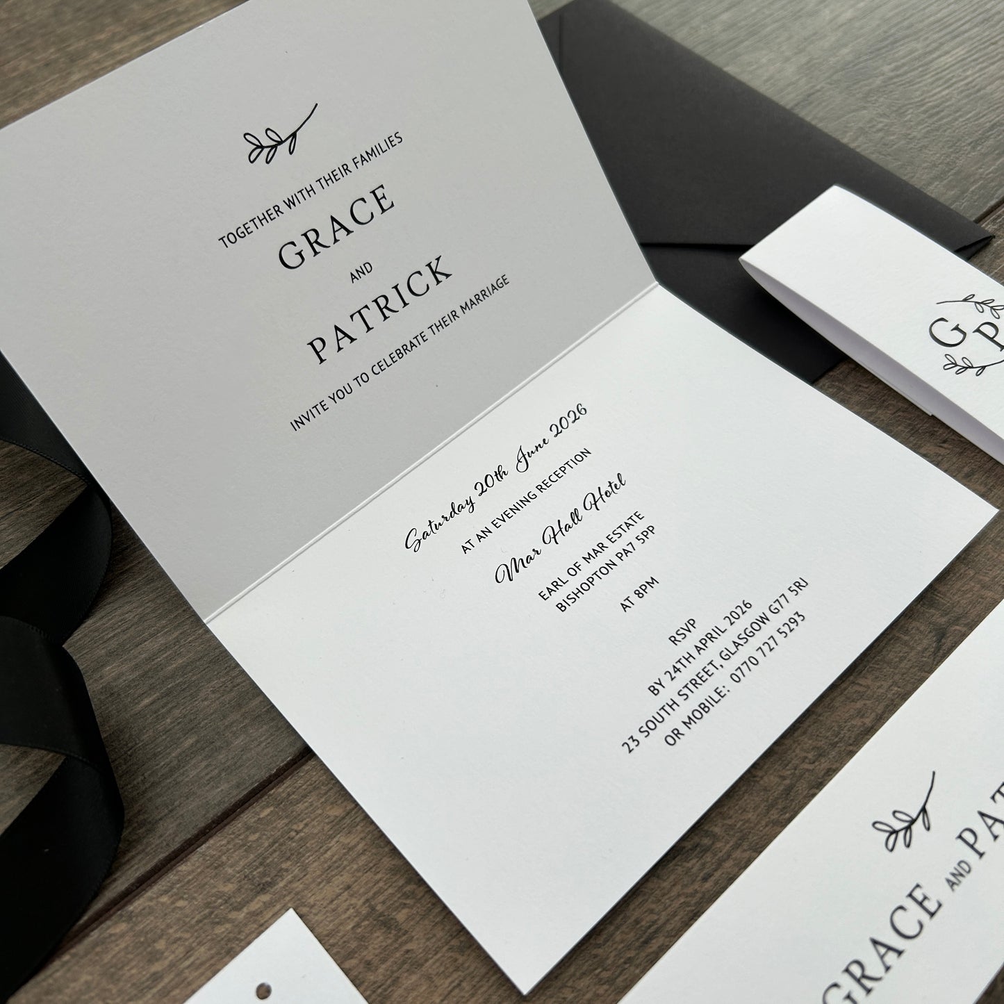 Concertina folded - Style Grace