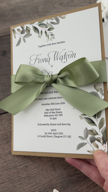 Flat Lay Style Botanical / Option of Back Pocket - Style Fiona